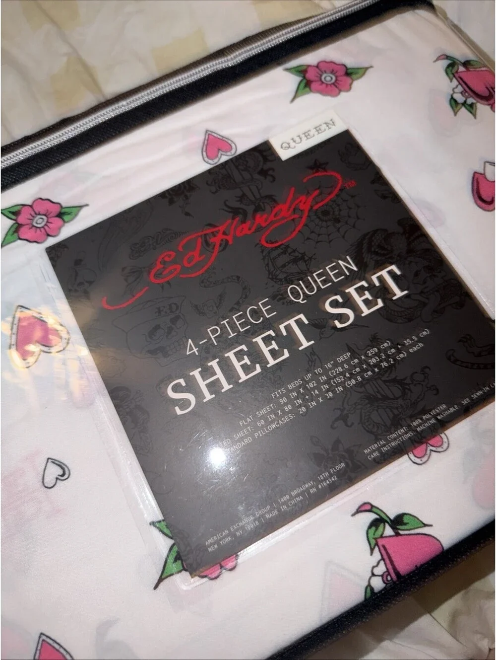 EXCLUSIVE!! ED HARDY Pink/white Hearts Flowers 4PC SHEET SET QUEEN